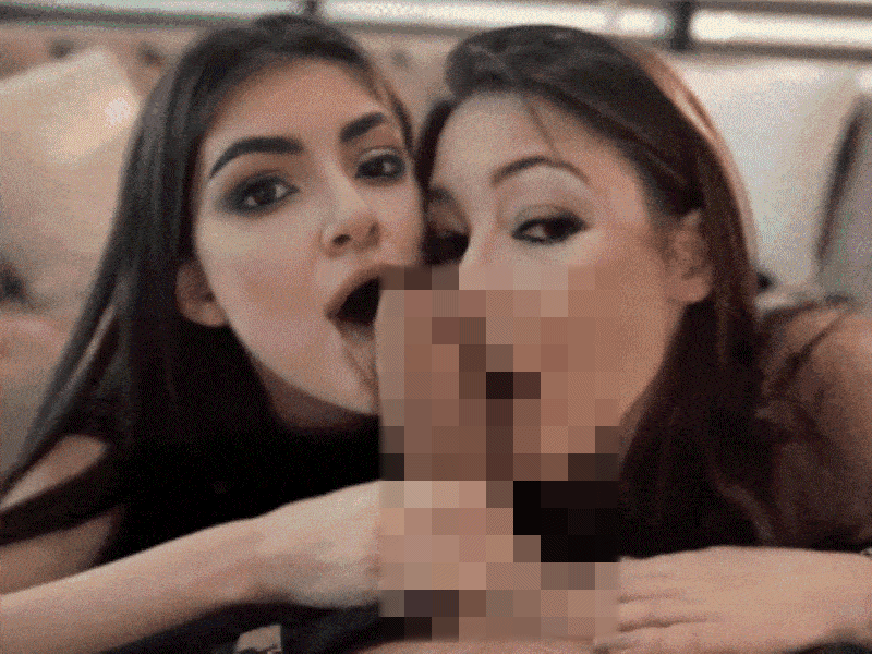 make-porn-gif-blowjob-2-girls